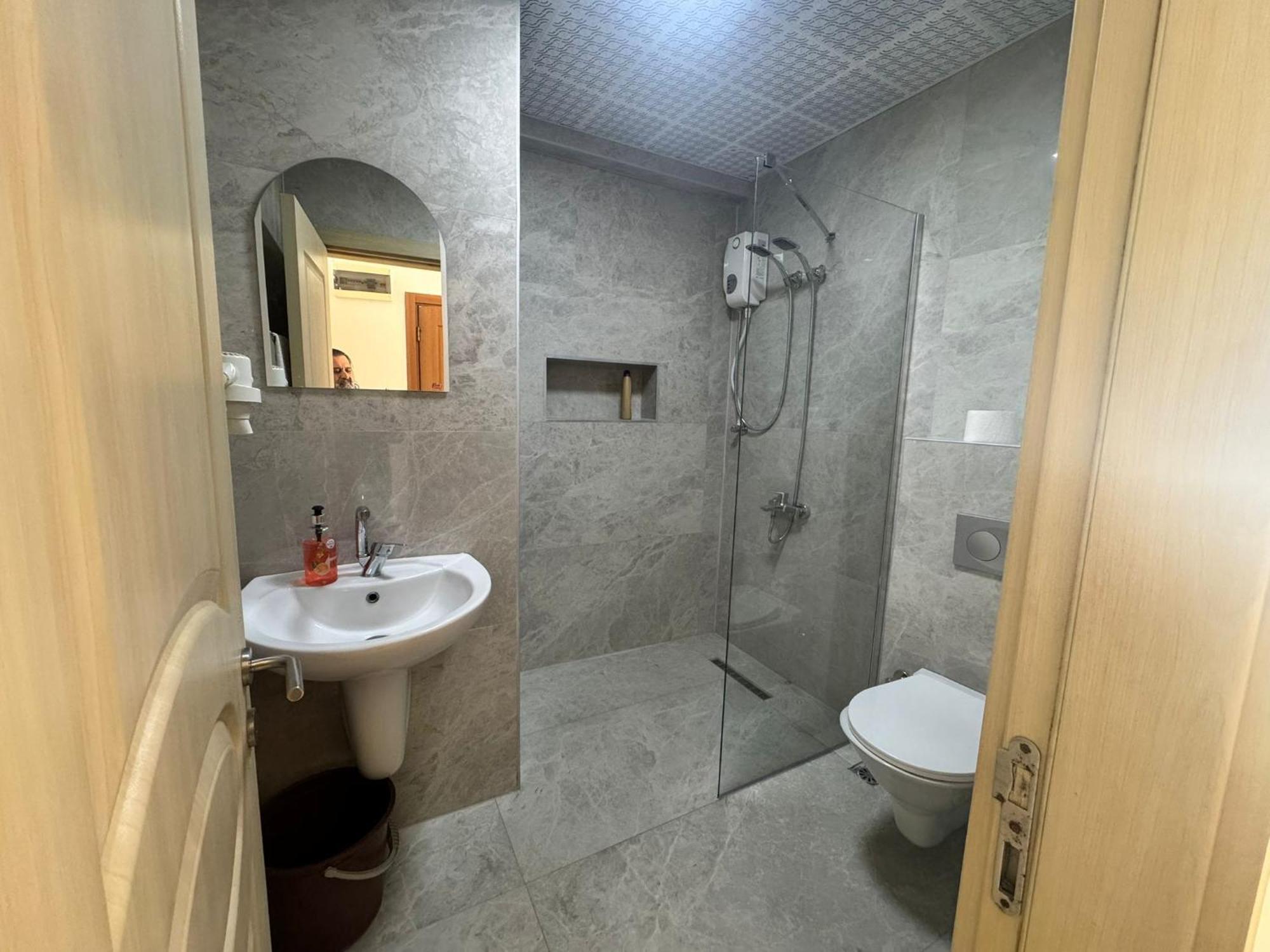 كوزكليسِ Hakan Apart Otel المظهر الخارجي الصورة
